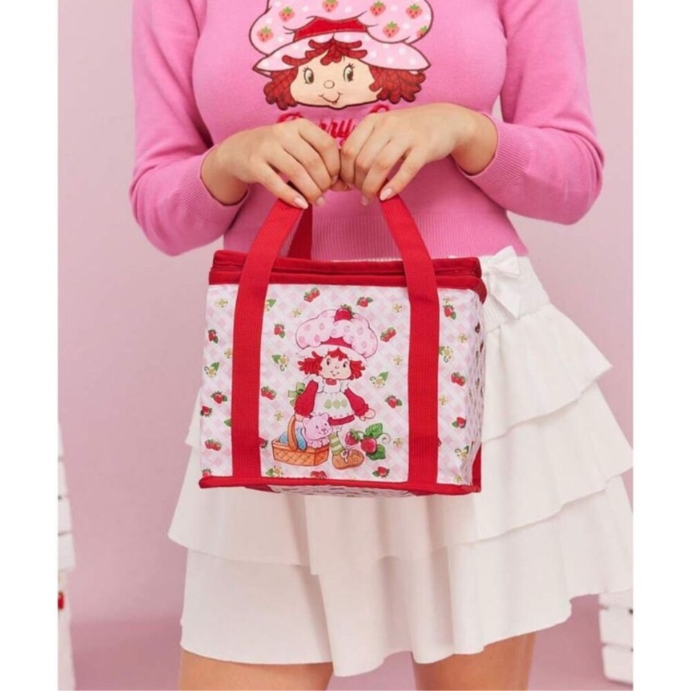 STRAWBERRY SHORTCAKE THERMAL TOTE